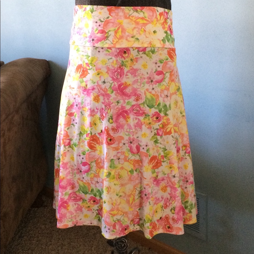 Lularoe azure skirt